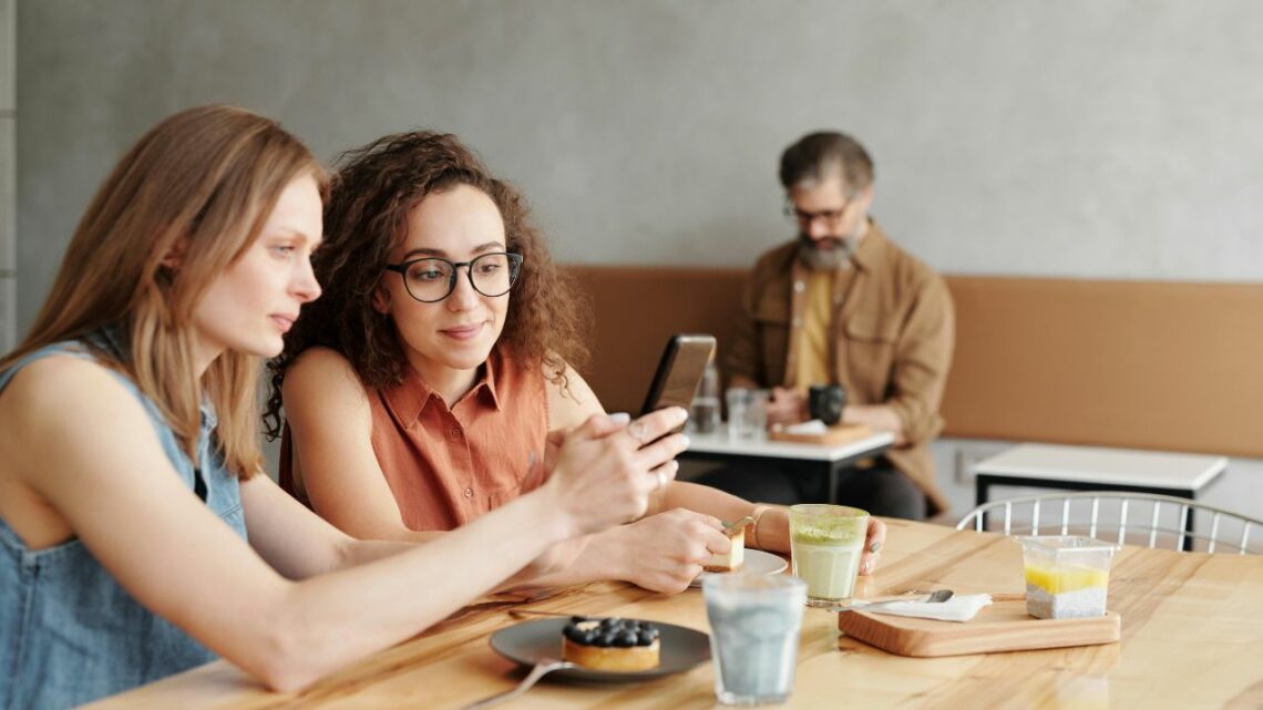 Select Financial Advice for Young Adults